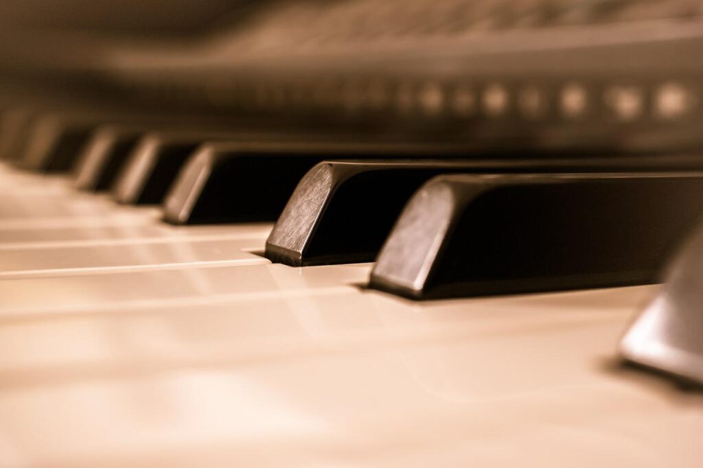 piano, keys, piano keys-1099352.jpg